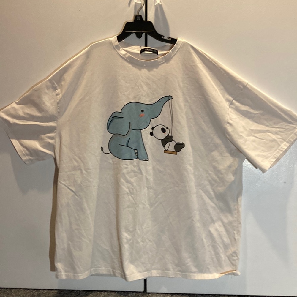Medium, White t-shirt, oversized